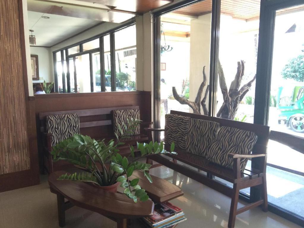 La Esperanza Hotel Калибо Экстерьер фото