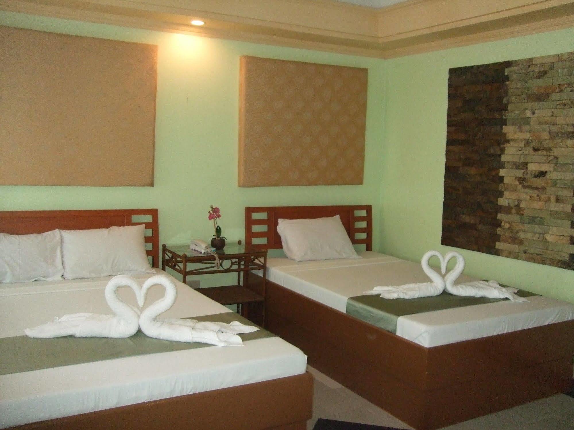 La Esperanza Hotel Калибо Экстерьер фото